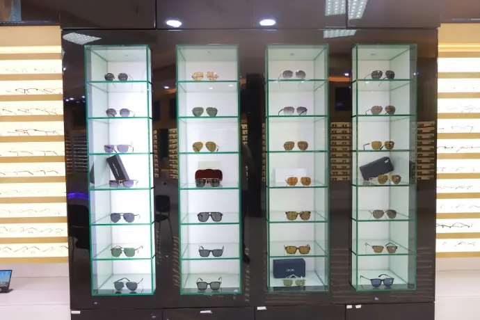 Eyeglasses and contact lenses in Dubai and Abu Dhabi – Middle East Optical